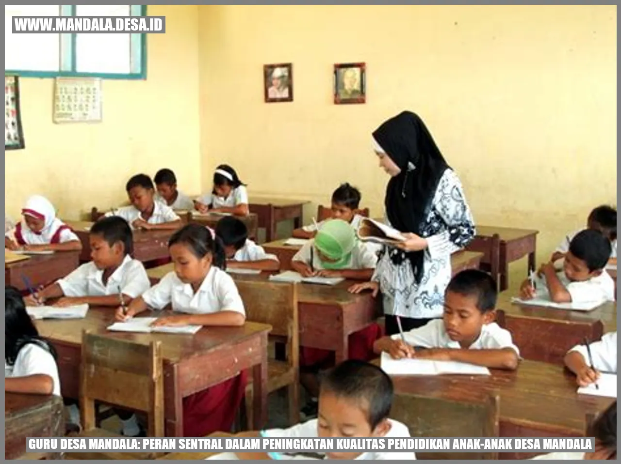 Guru Desa Mandala: Peran Sentral dalam Peningkatan Kualitas Pendidikan Anak-anak Desa Mandala