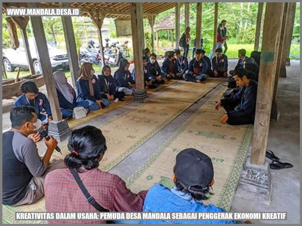 Pemuda Desa Mandala sebagai Pelopor Ekonomi Kreatif